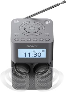 Sony Xdr-V20D è un modello di radiosveglia portatile.
