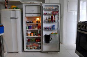 Il frigorifero è un elettrodomestico essenziale in cucina, che ha un impatto importante anche sul consumo energetico della casa.