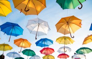 L’ombrello pieghevole è il più versatile di tutti.