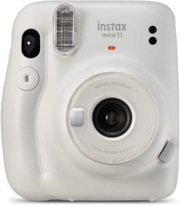 Fujifilm Instax mini 11 è una macchina fotografica istantanea