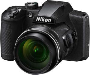 Nikon Coolpix B600 è una macchina fotografica bridge da 16 Megapixel