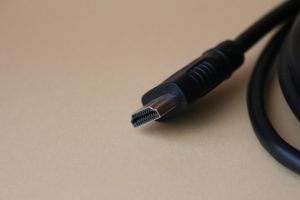 Il cavo HDMI (High- Definition Multimedia Interface) è un dispositivo che consente il trasporto di un segnale audio e video.
