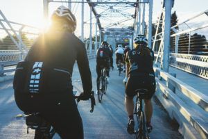 Migliori ciclocomputer: gruppo di ciclisti